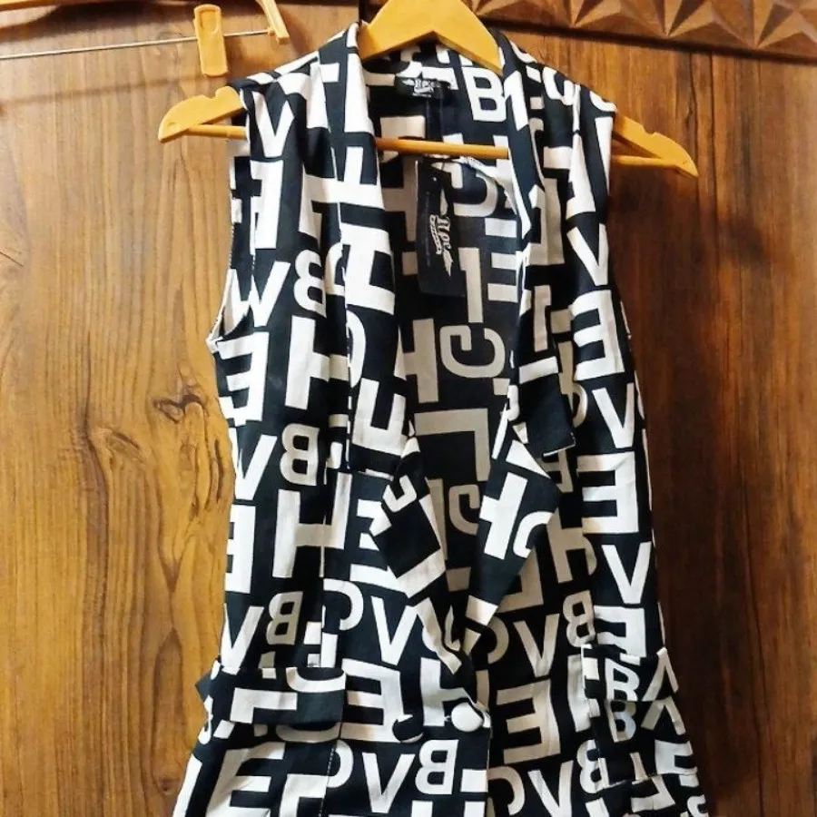 وست تایلندی
دخترونه
دوجیب