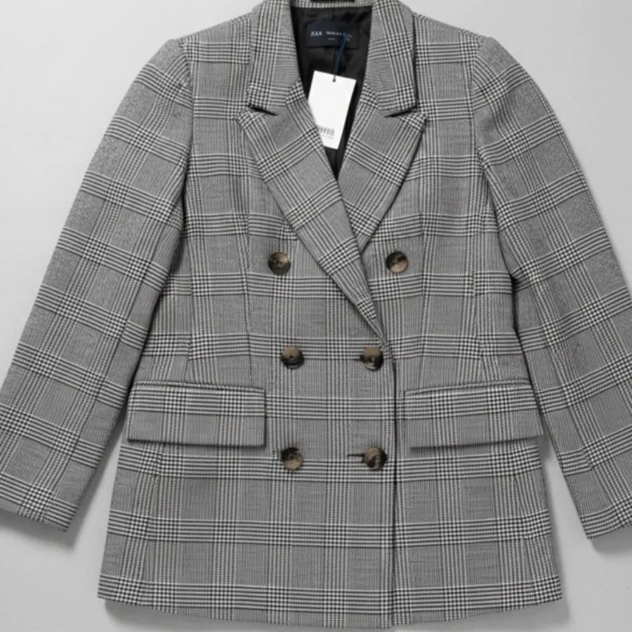 کت برند ZARA اسپانیا