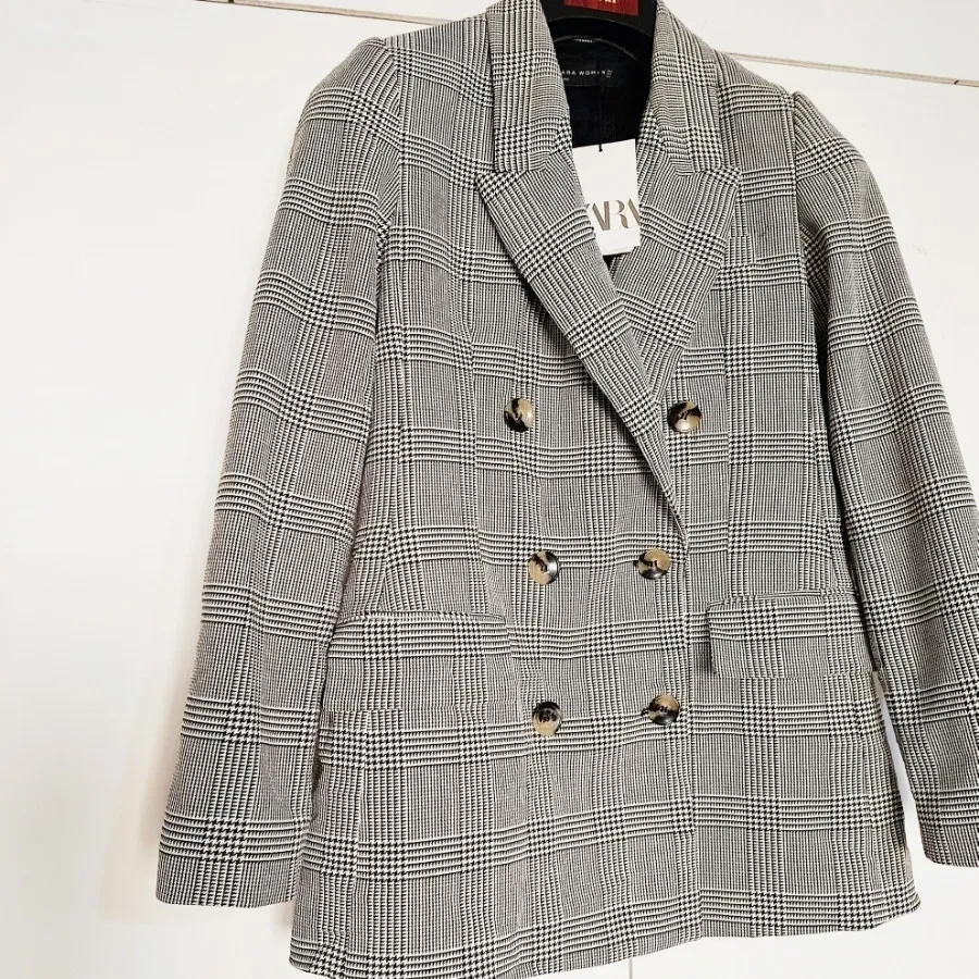 کت برند ZARA اسپانیا