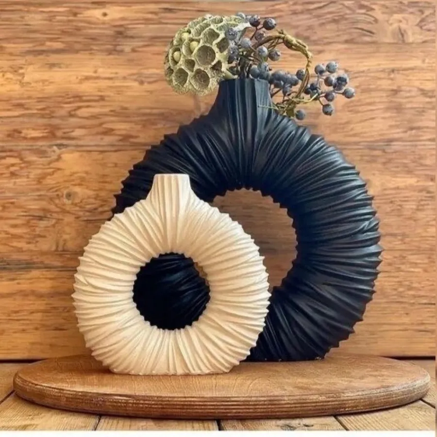 دو جفت گلدان چروک