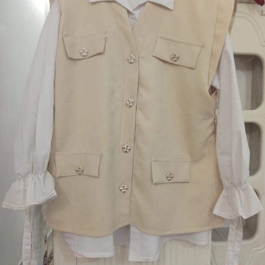 وست سفید کرم