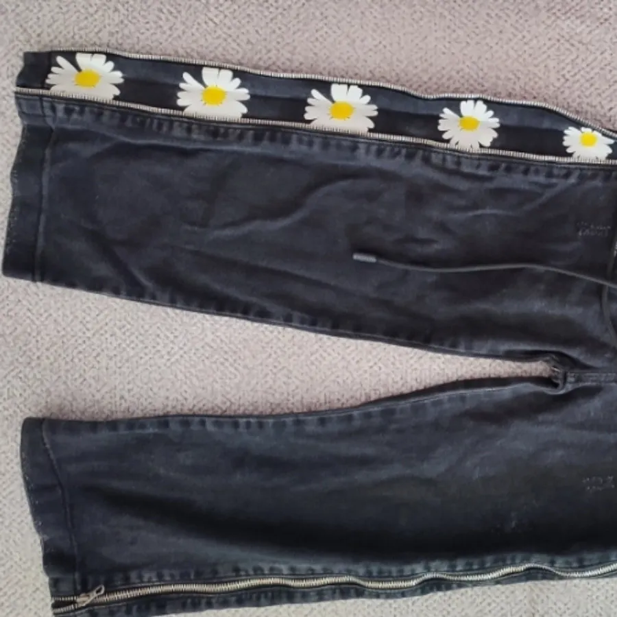 شلوار لی دخترانه