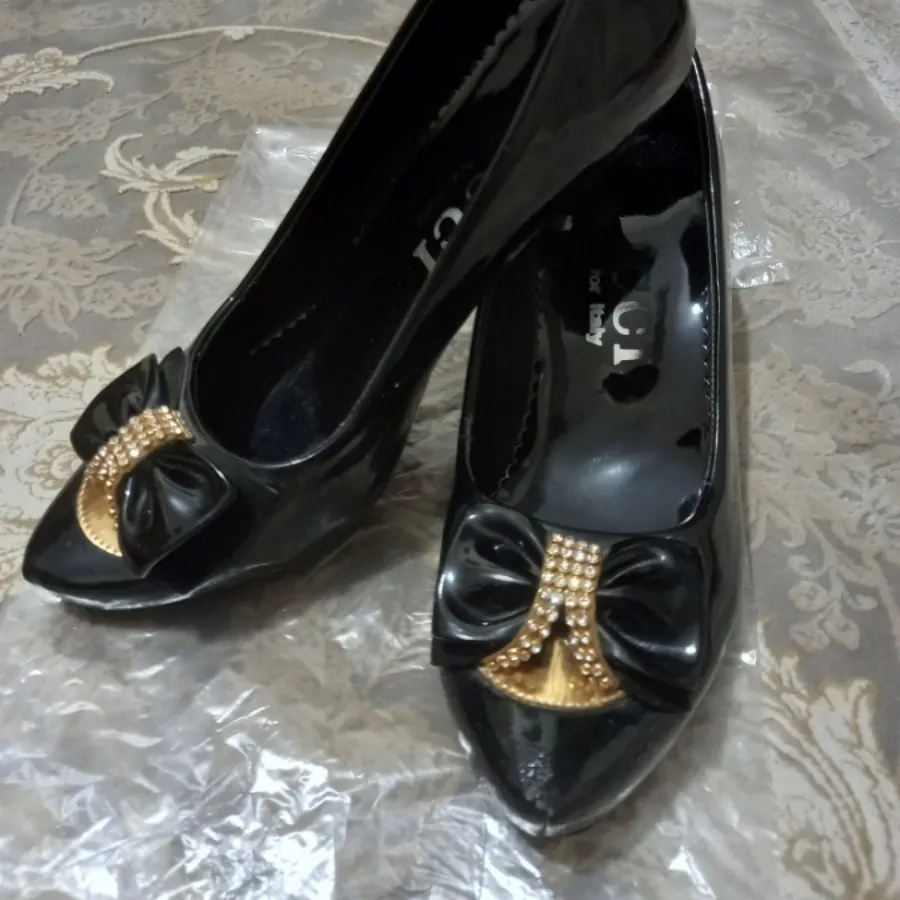 کفش عروسکی 39