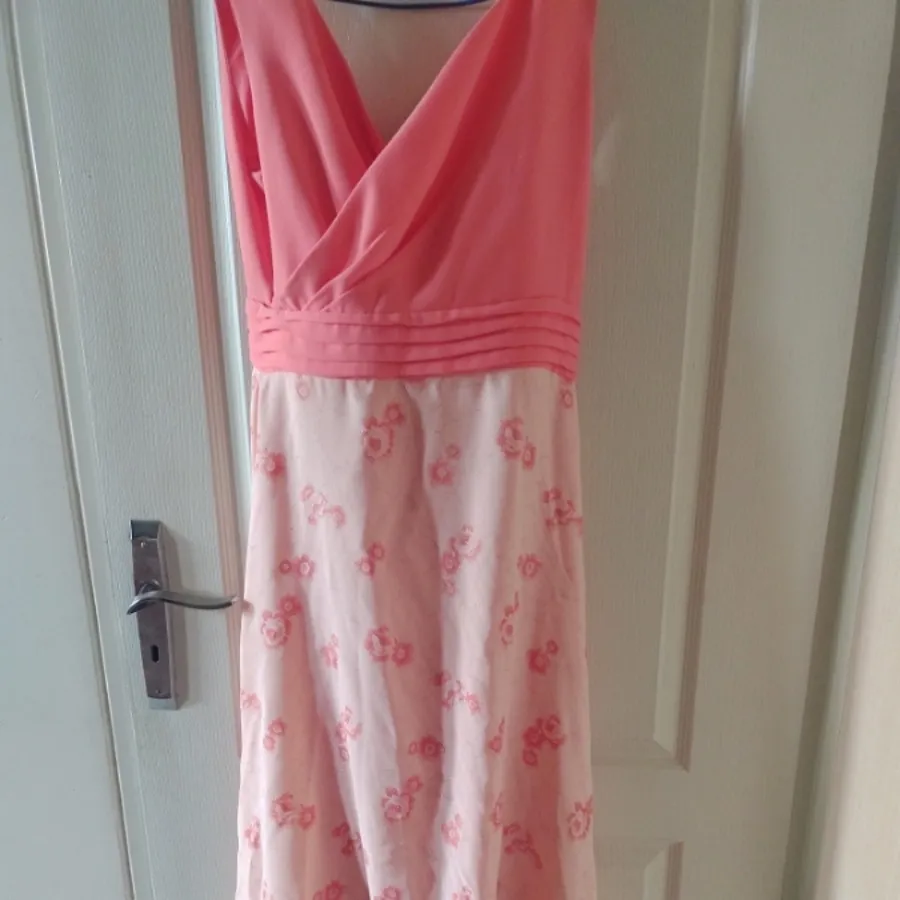 لباس ساقدوشا بوده و پوشید