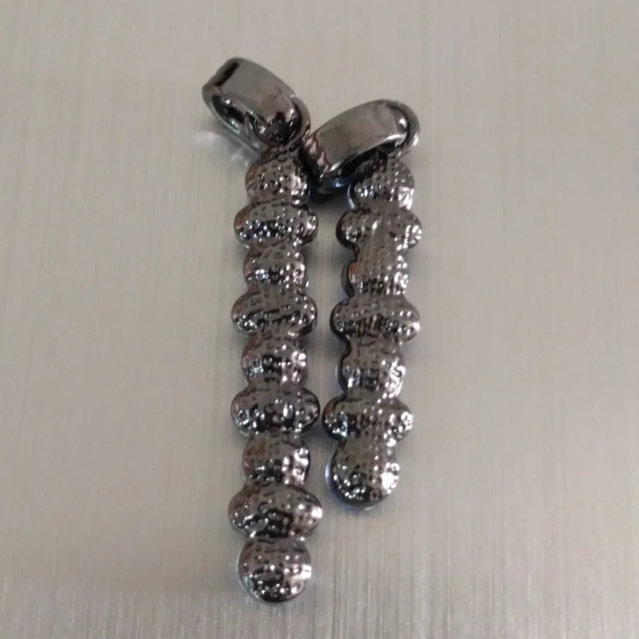 آویز گردنبند نگیندار