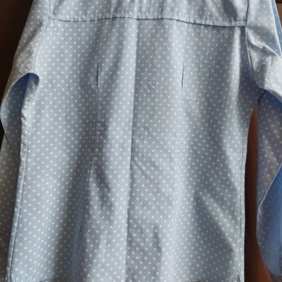 پیراهن خالخالی آبی