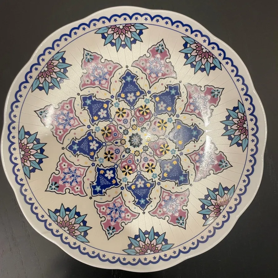 بشقاب و کاسه چینی مقصود