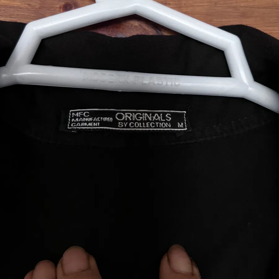 تیشرت اورحینال