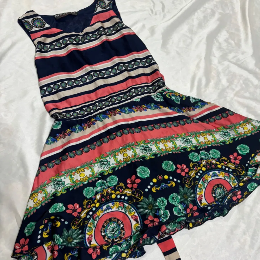 پیراهن عروسکی