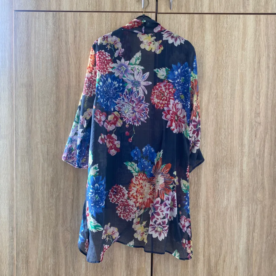 رویی گلدار حریر