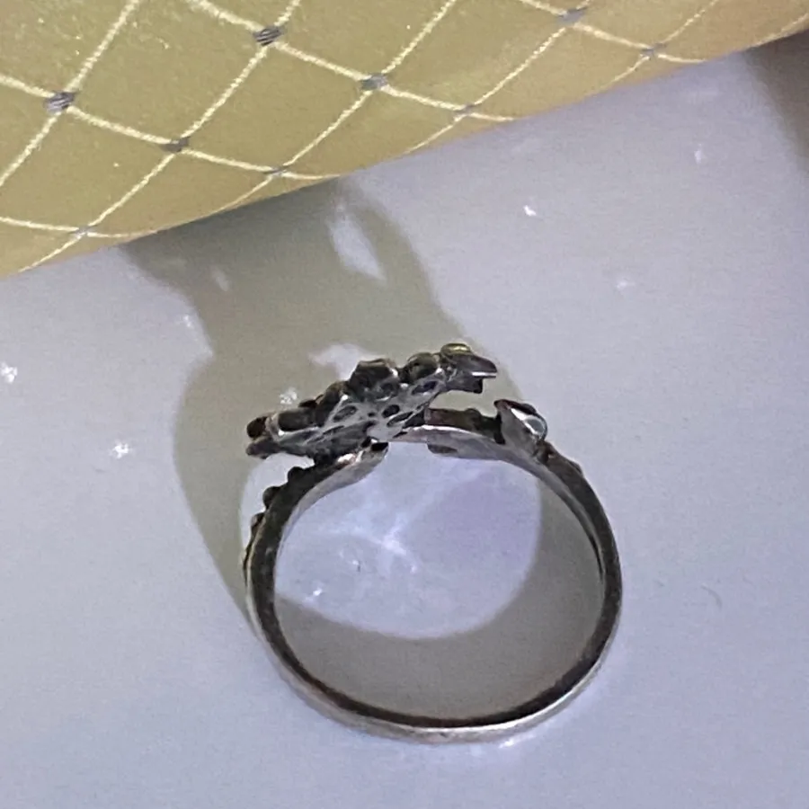 انگشتر نقره