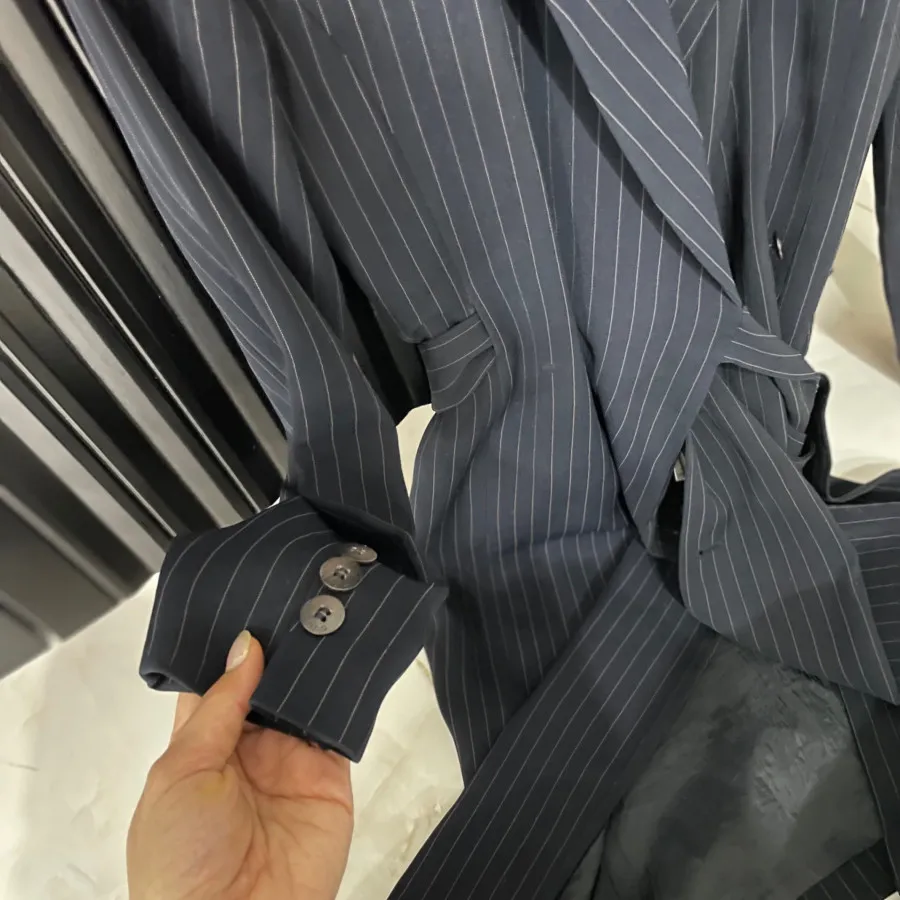 مانتو دیپلمات