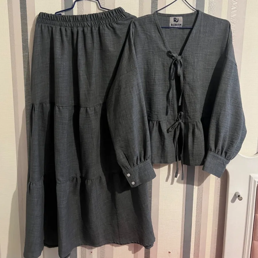 شومیز و دامن