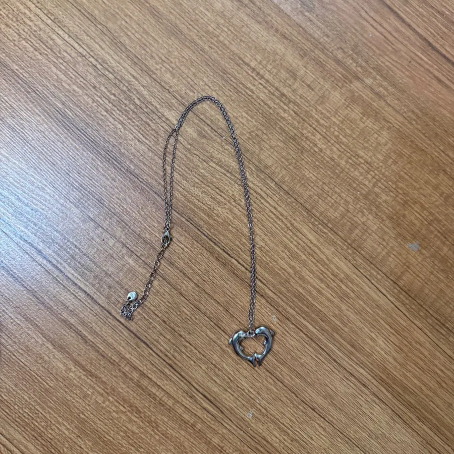 گردنبندهای رنگ ثابت