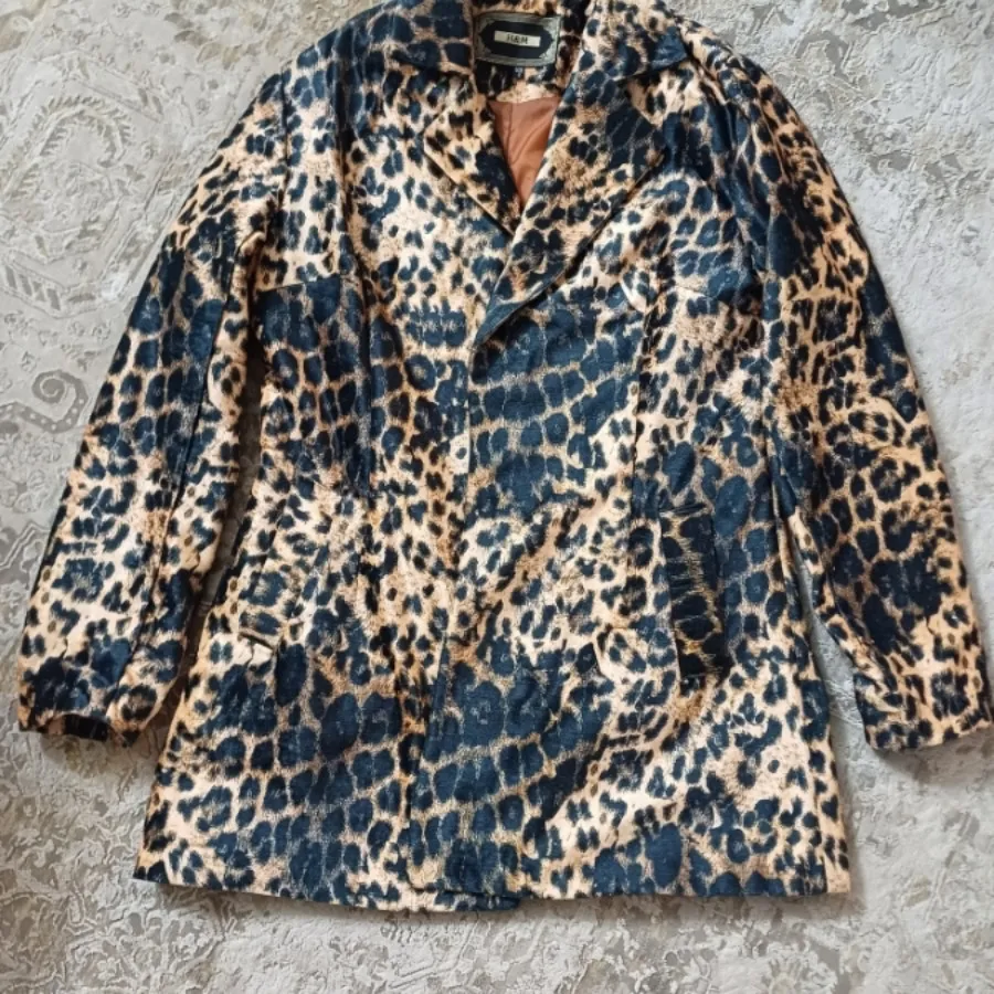 پالتو پلنگی H@m