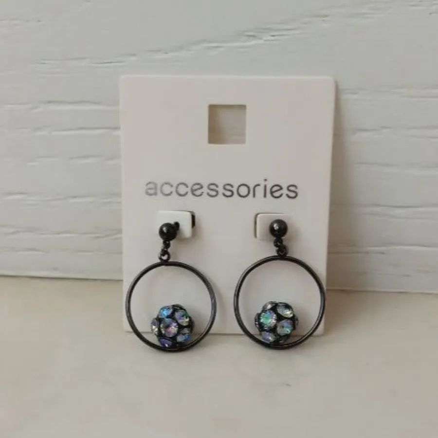 گوشواره جذاب و زیبا