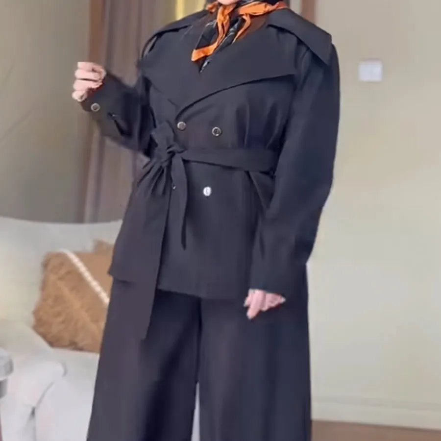 ترنچ کت و شلوار