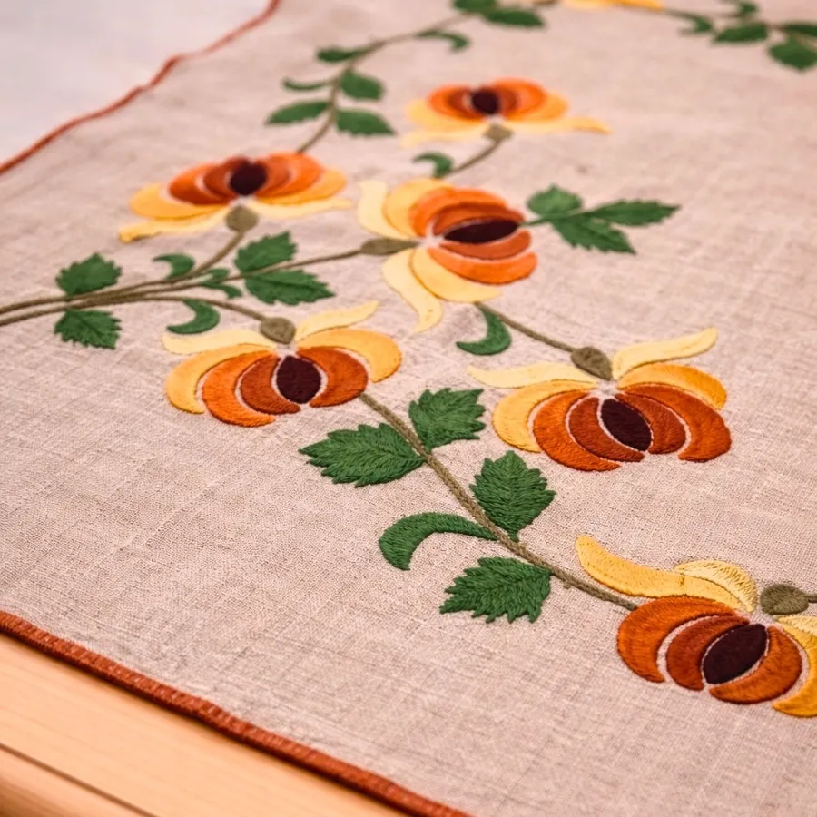 رانر گلدوزی دست دوز