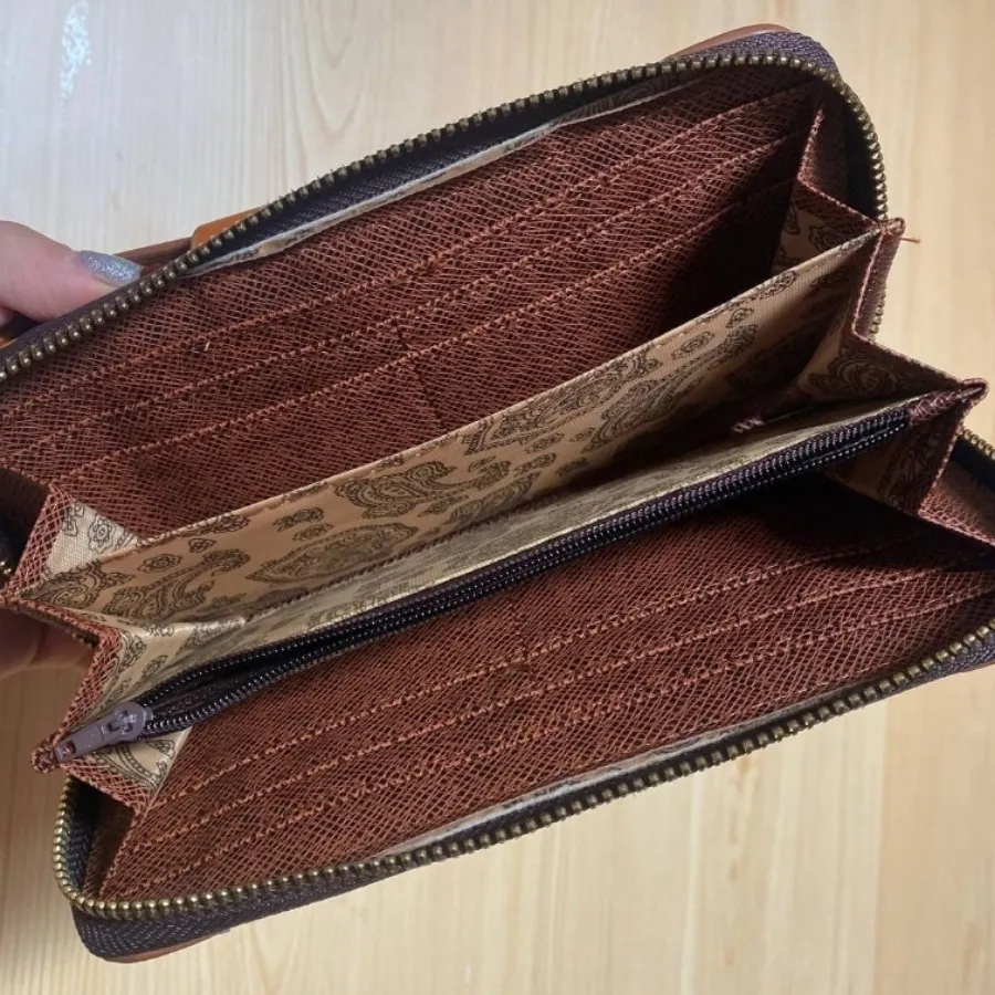 کیف پول زنانه