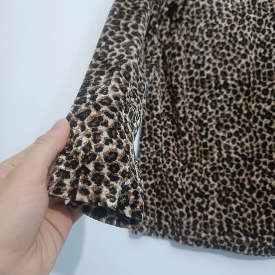 شومیز مخمل پلنگی