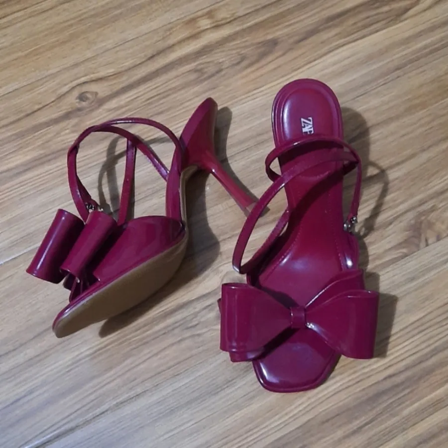 صندل ورنی ZARA سایز 37