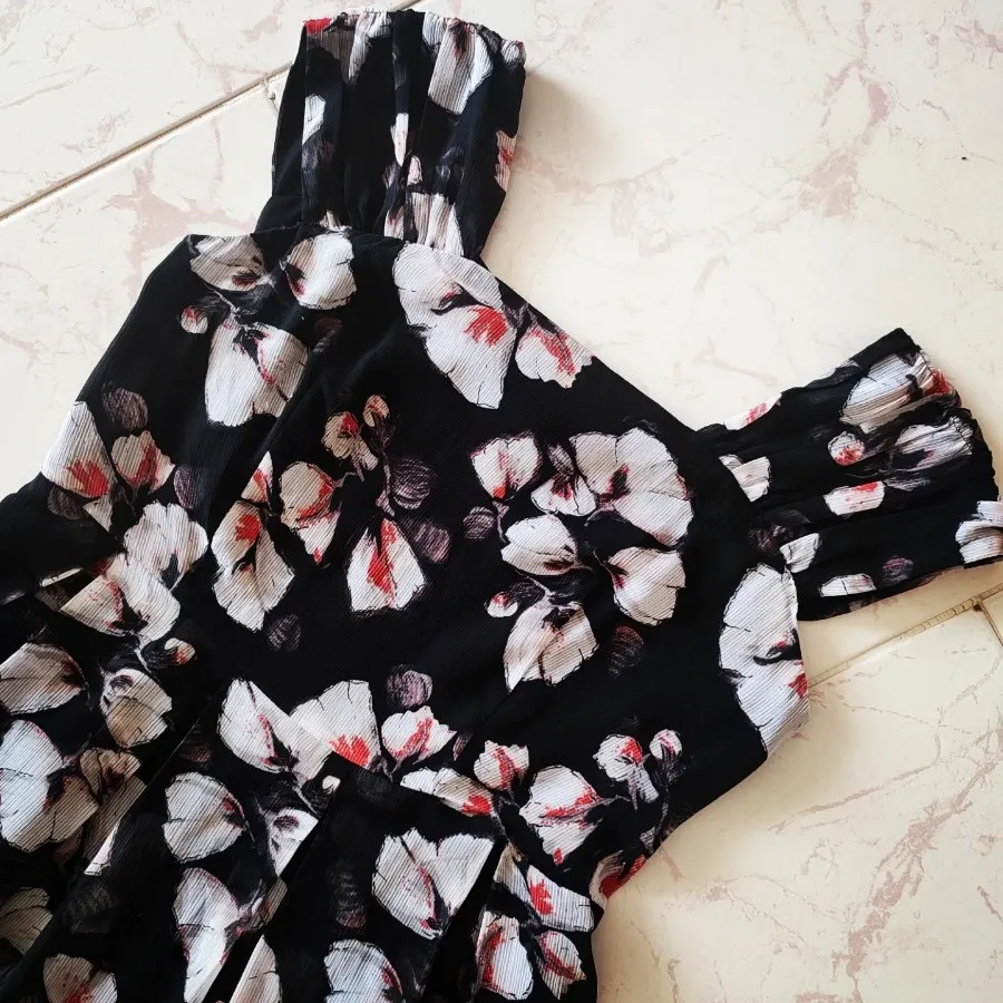 پیراهن مجلسی زنانه