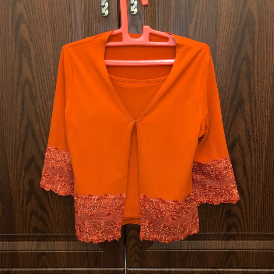 شومیز و تاپ