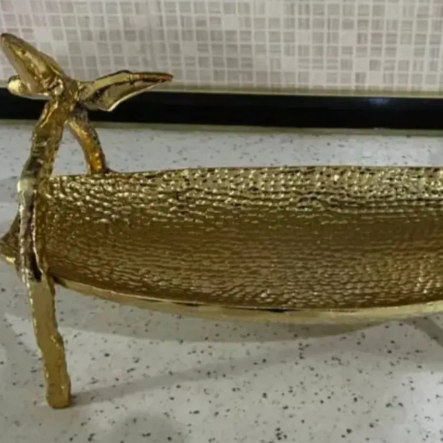 شیرینی خوری