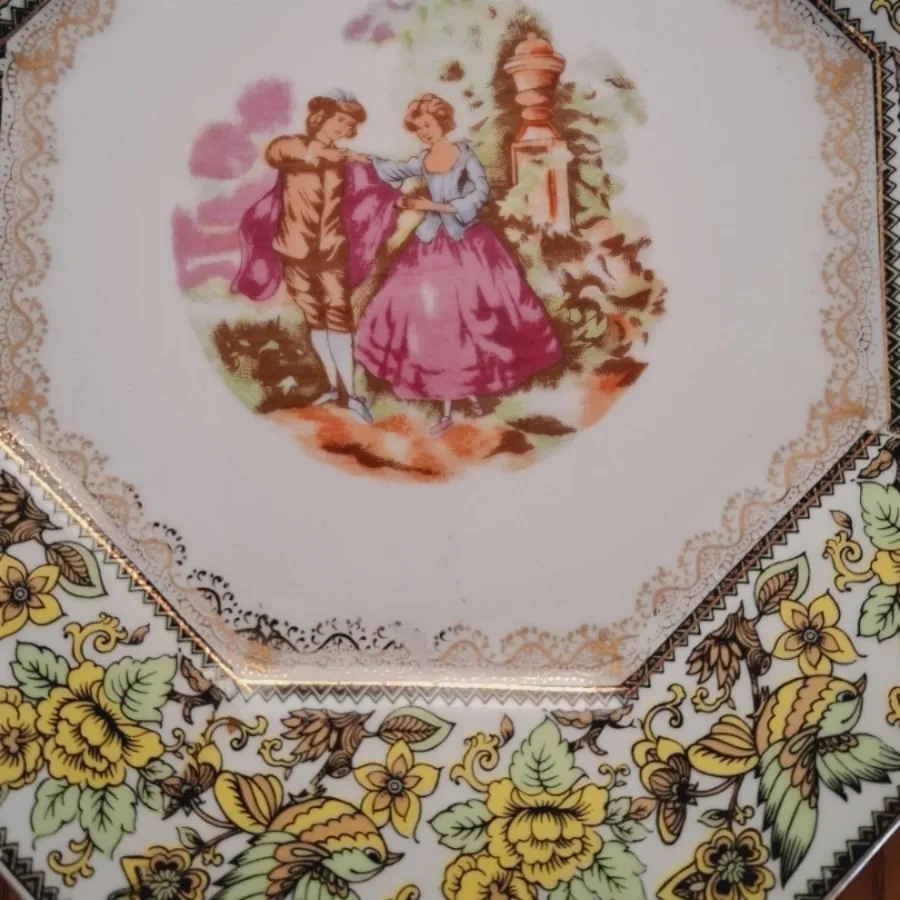 دیوار کوب جذاب