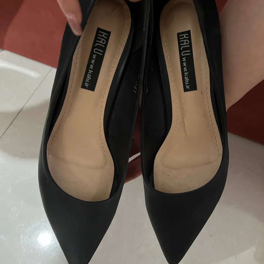 کفش برند کالو