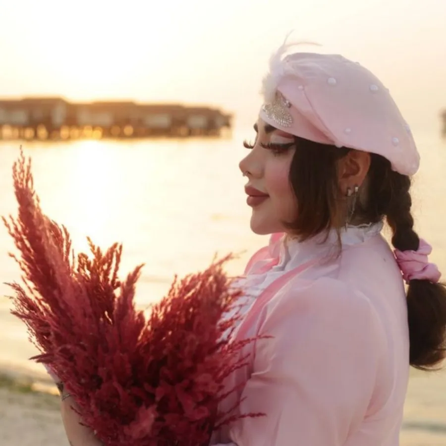 ست لباس مجلسی ساتن صورتی