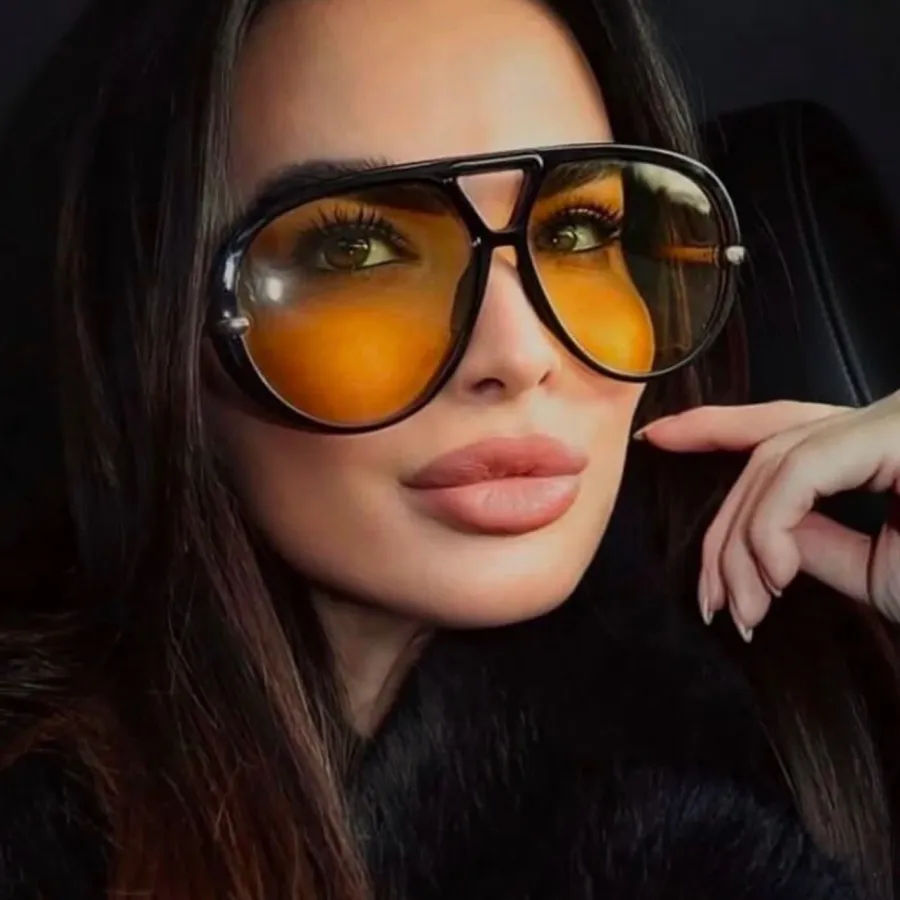 عینک آفتابی گوشواره دار
