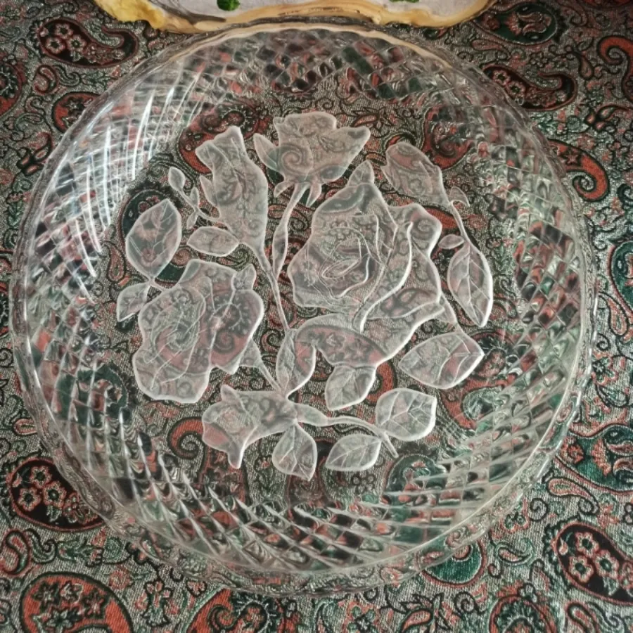 شیرینی خوری