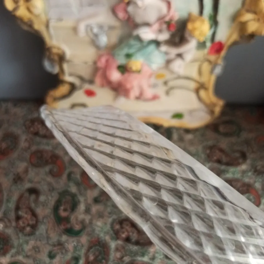 شیرینی خوری