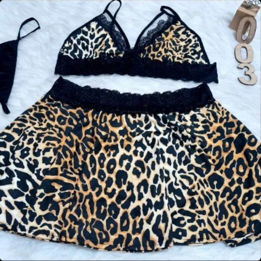 ست سوتین و دامن پلنگی