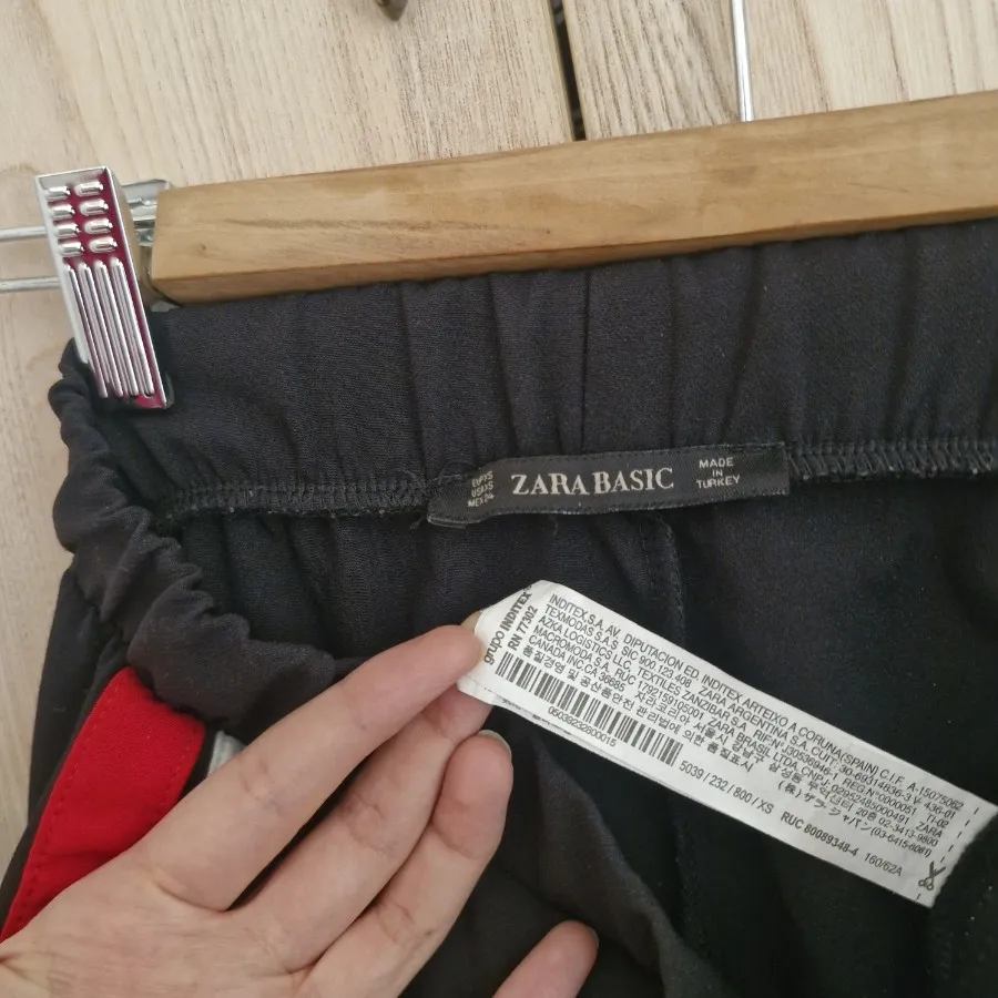 شلوار اسلش کرپ برند Zara