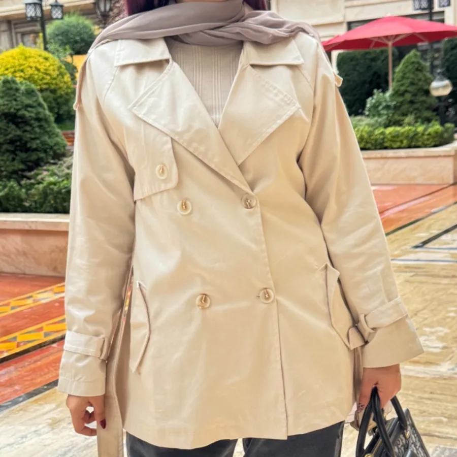 بارانی کوتاه چهاردکمه