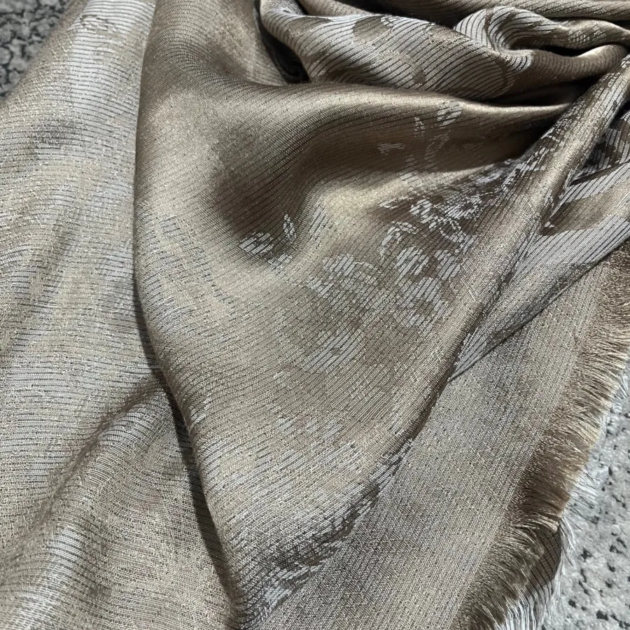 روسری قواره بزرگ