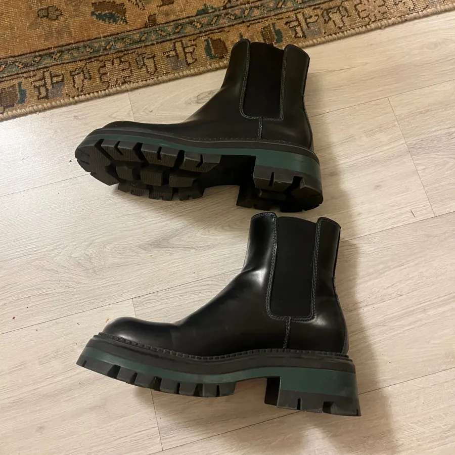 نیم بوت زارا