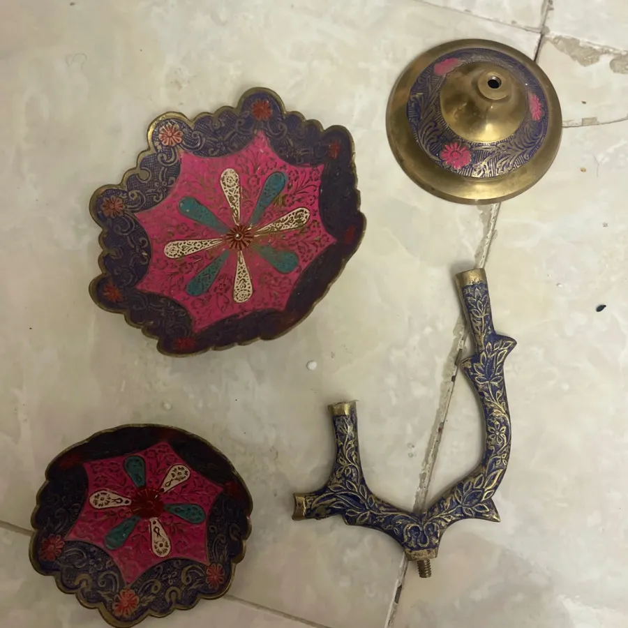 شکلات خوری برنجی