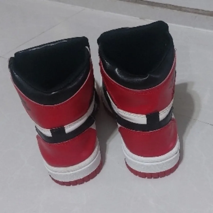 کتونی اسپرت جُردن