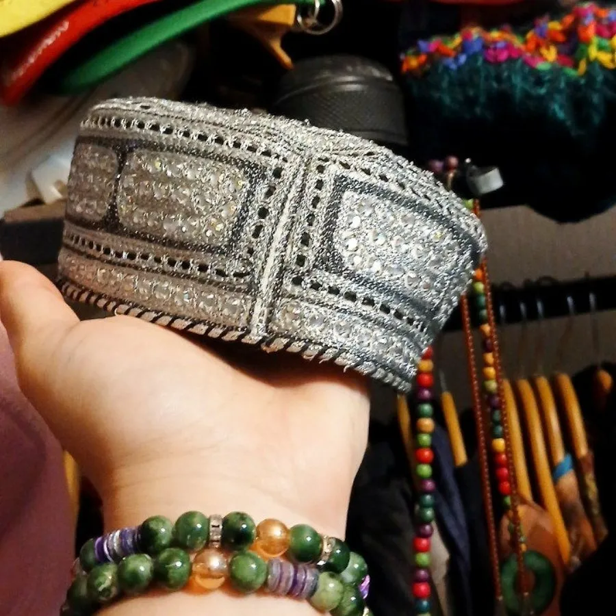 کلاه صنایع دستی اشرافی