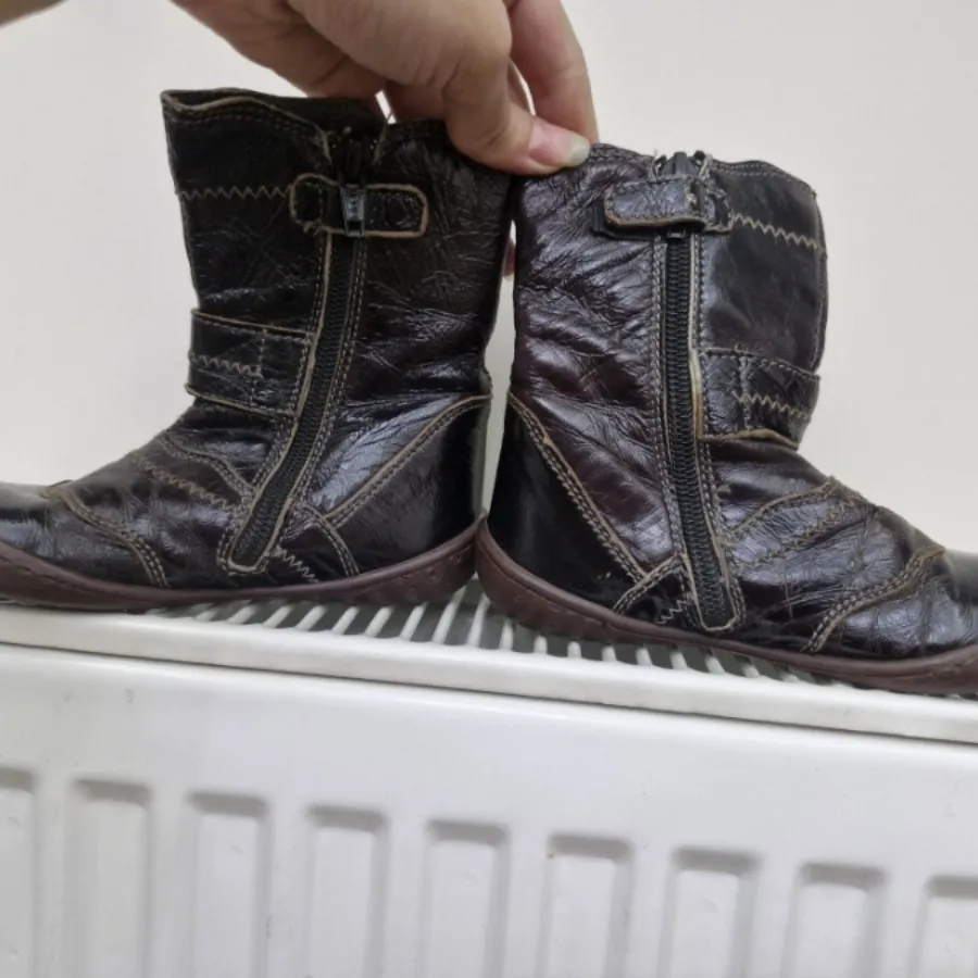 کفش نیم بوت دخترانه