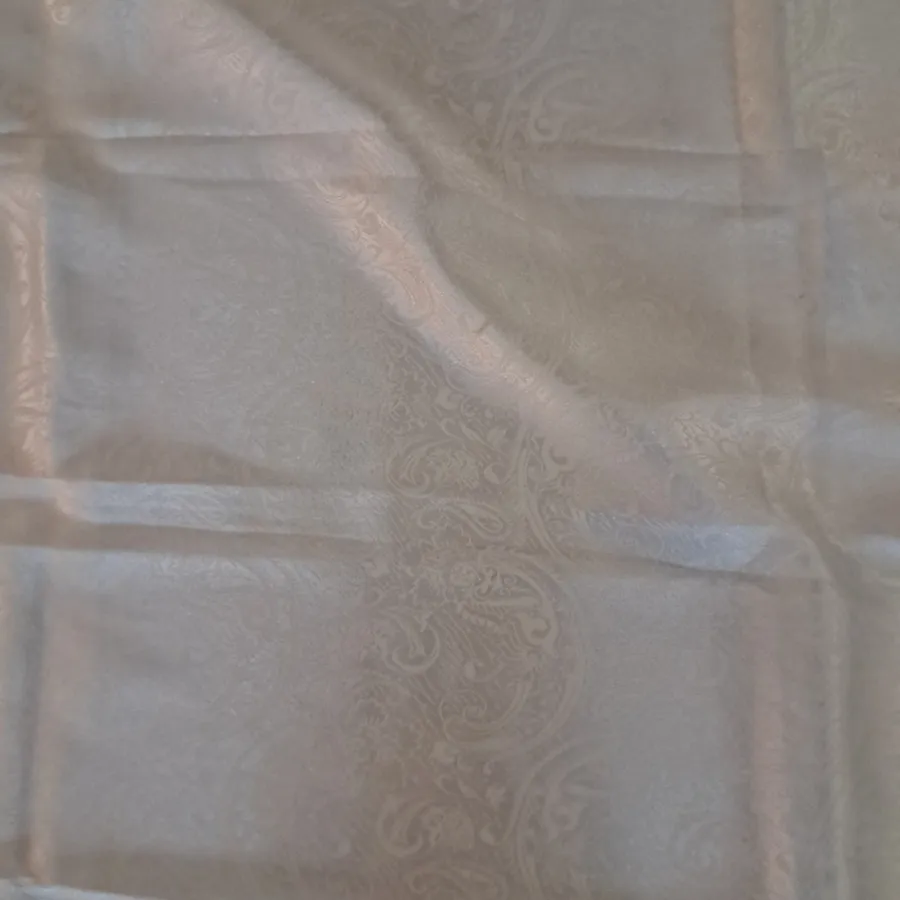 روسری ساتن