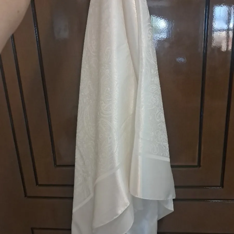 روسری ساتن