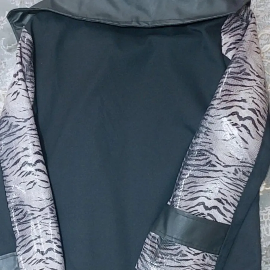 پالتو بارانی