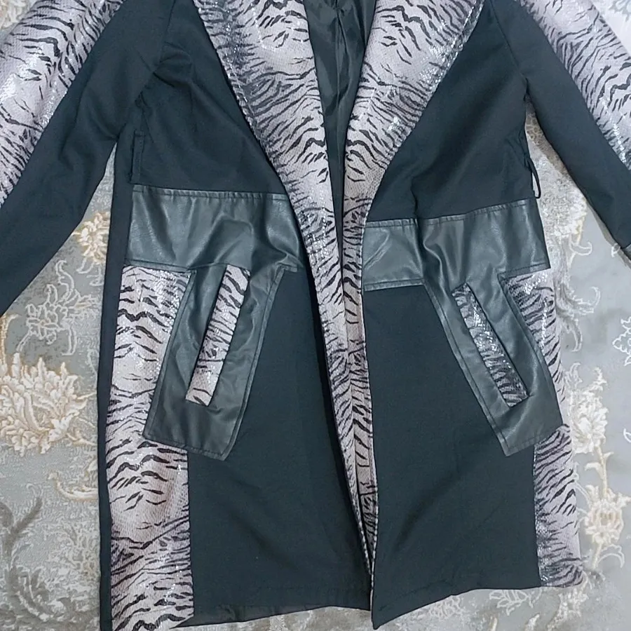 پالتو بارانی