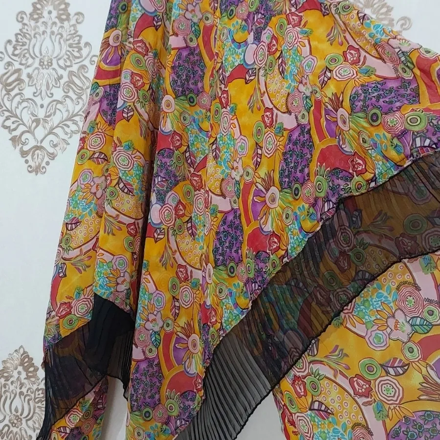 روسری طرحدار