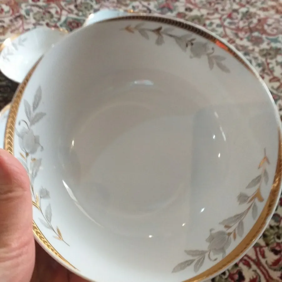کاسه آبگوشت خوری