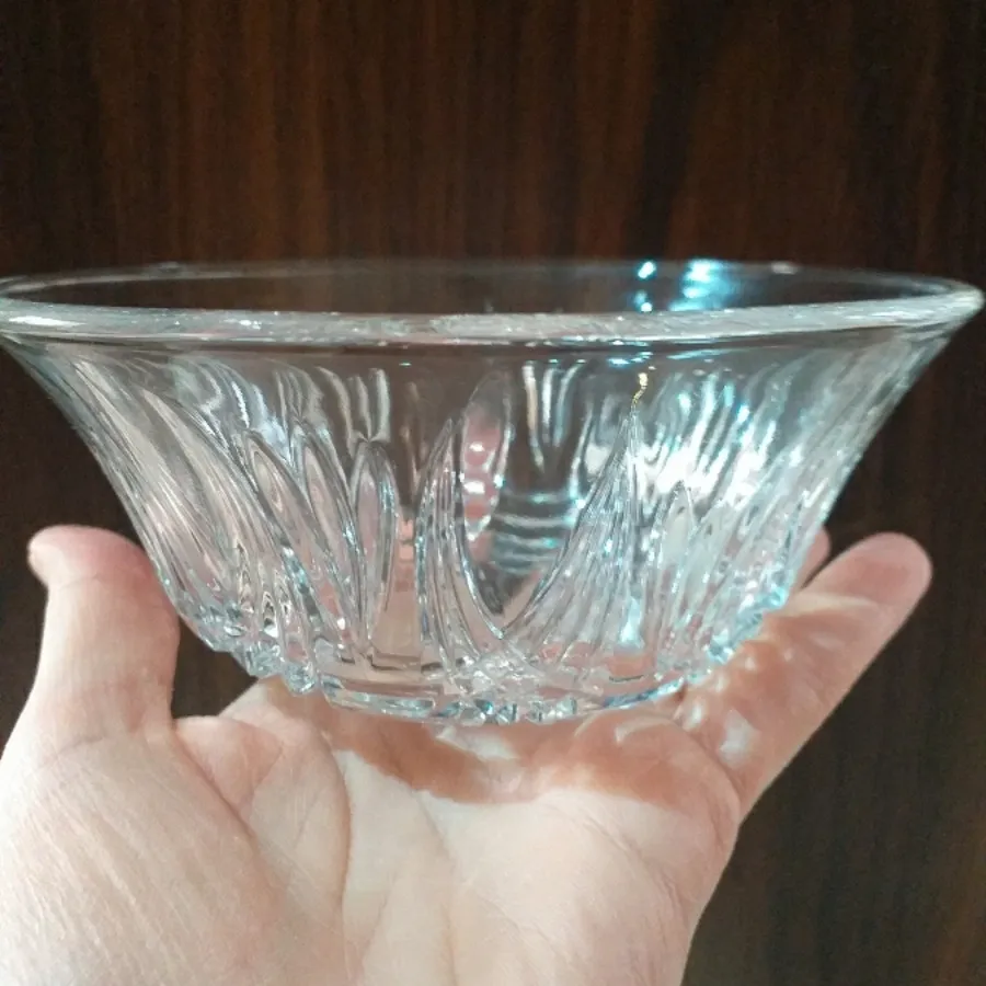 سالاد خوری کریستال